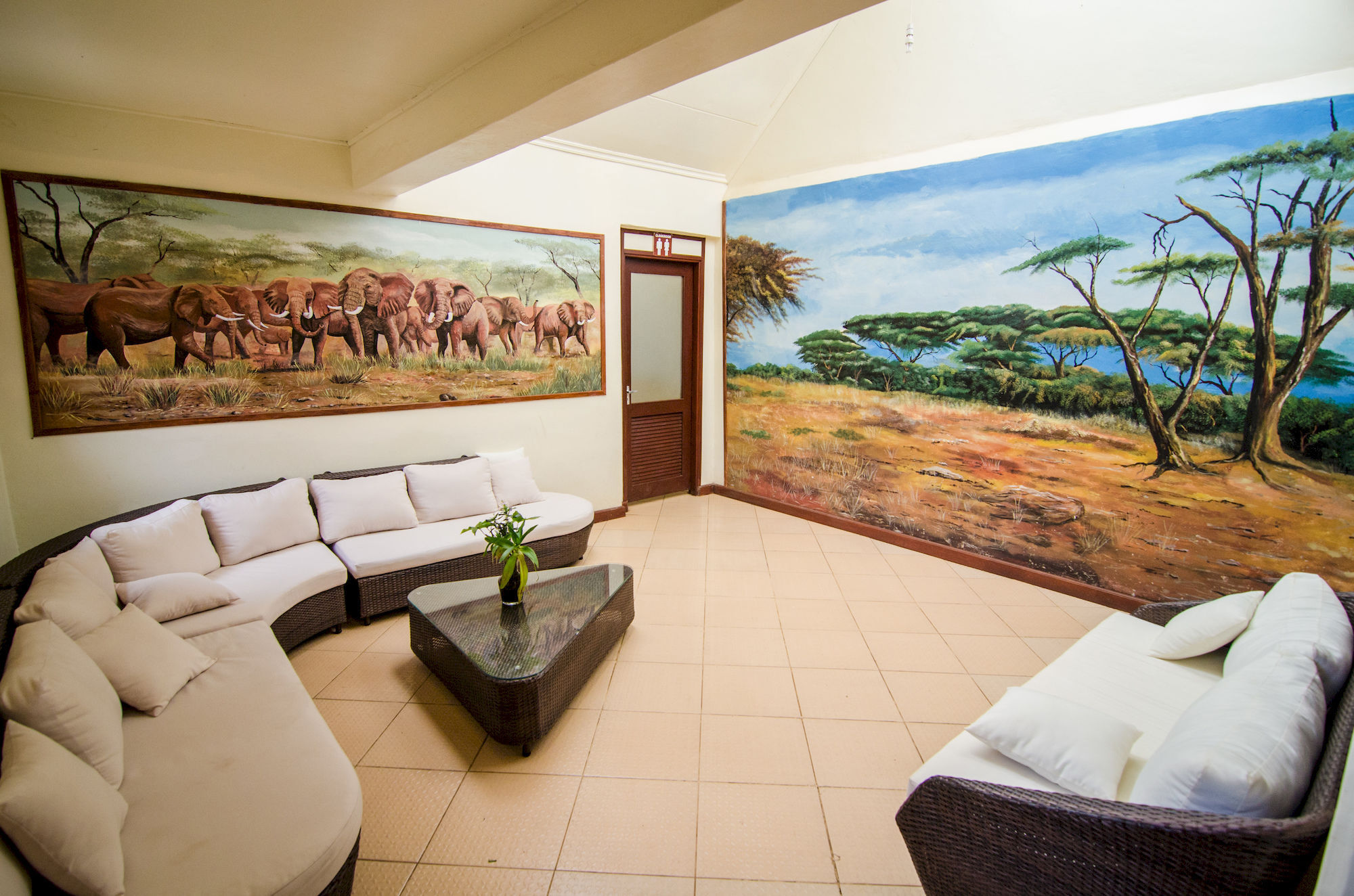 Sentrim Mara Game Lodge Ololaimutiek Экстерьер фото