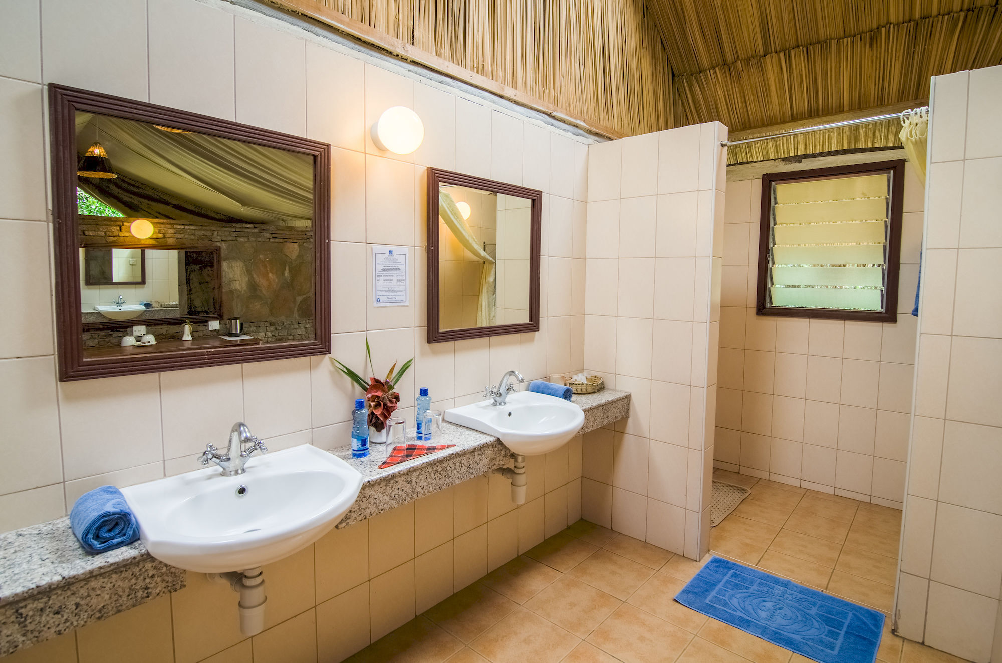 Sentrim Mara Game Lodge Ololaimutiek Экстерьер фото