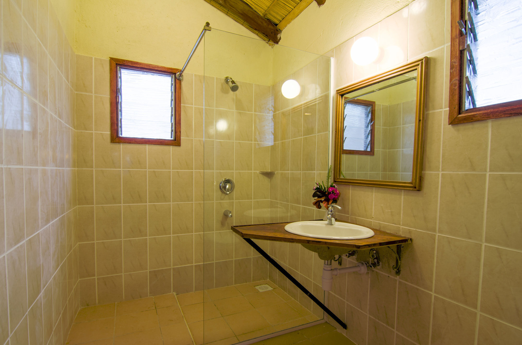 Sentrim Mara Game Lodge Ololaimutiek Экстерьер фото