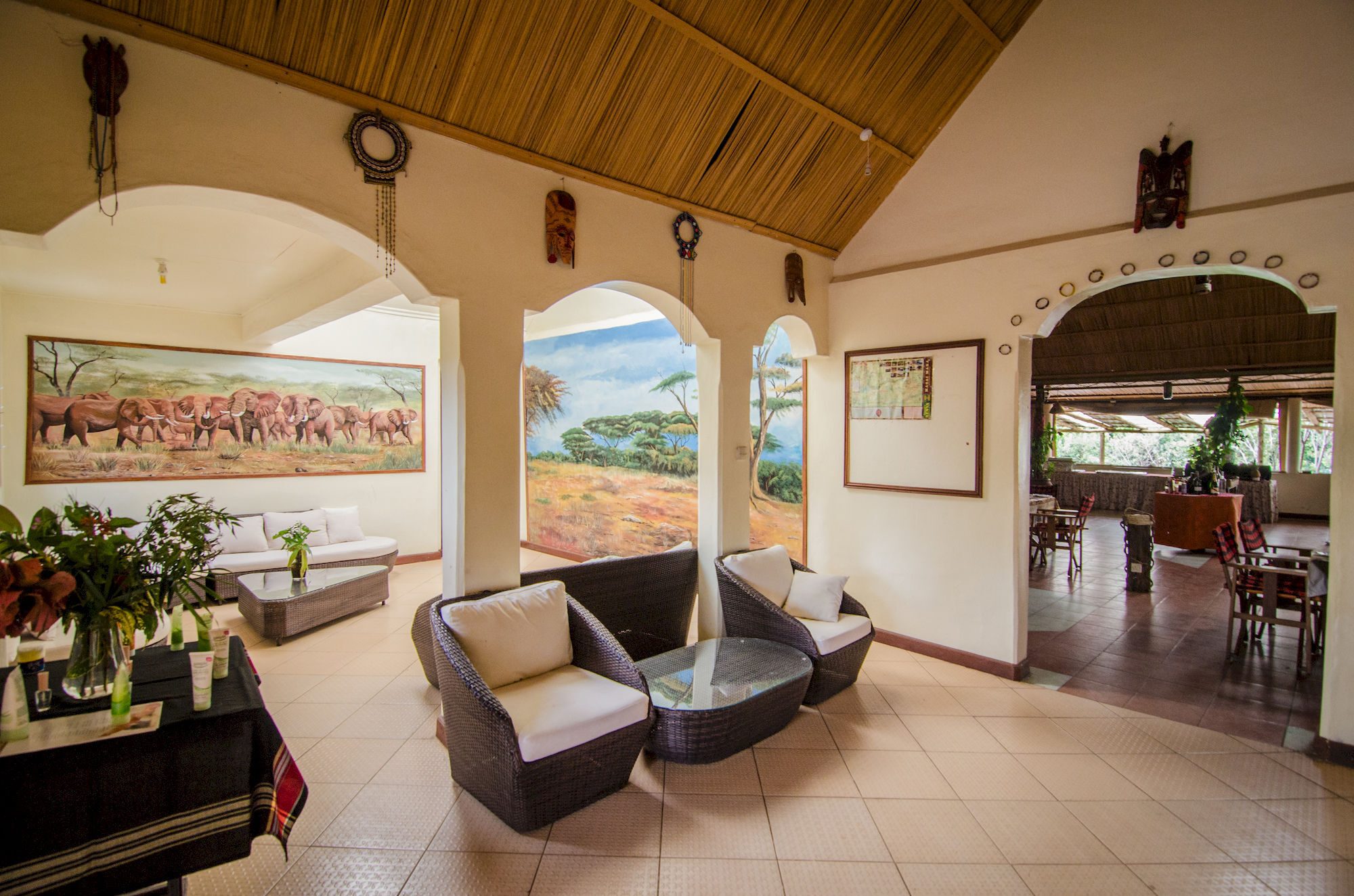 Sentrim Mara Game Lodge Ololaimutiek Экстерьер фото